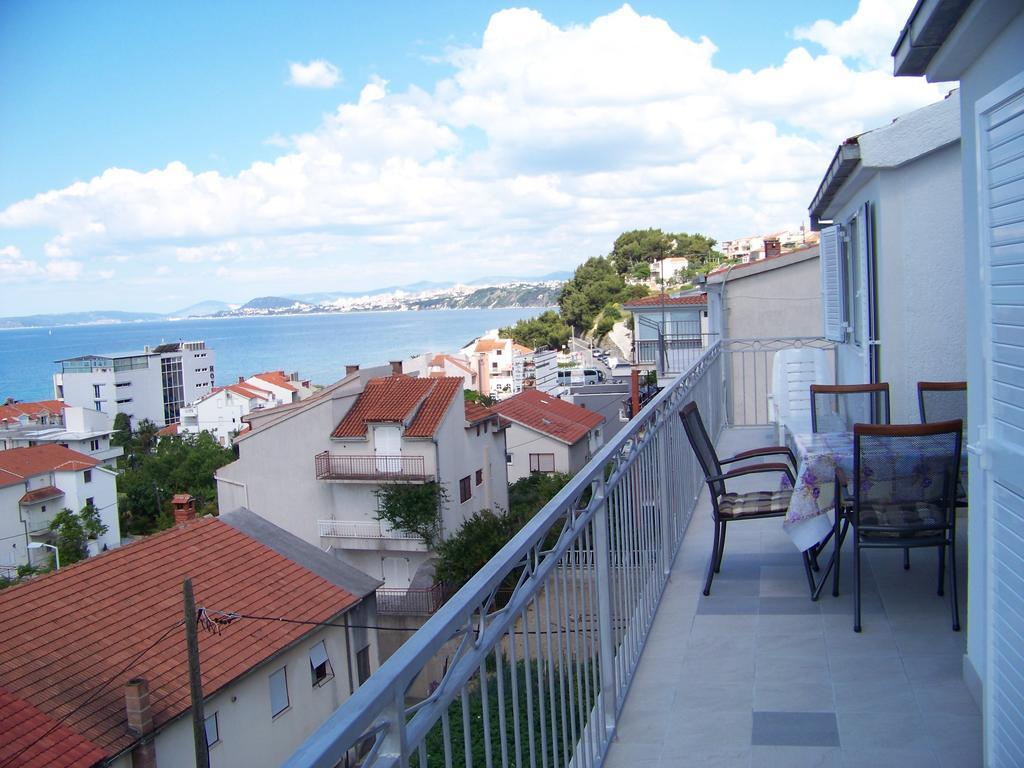 Apartments Vinka Podstrana Bilik gambar