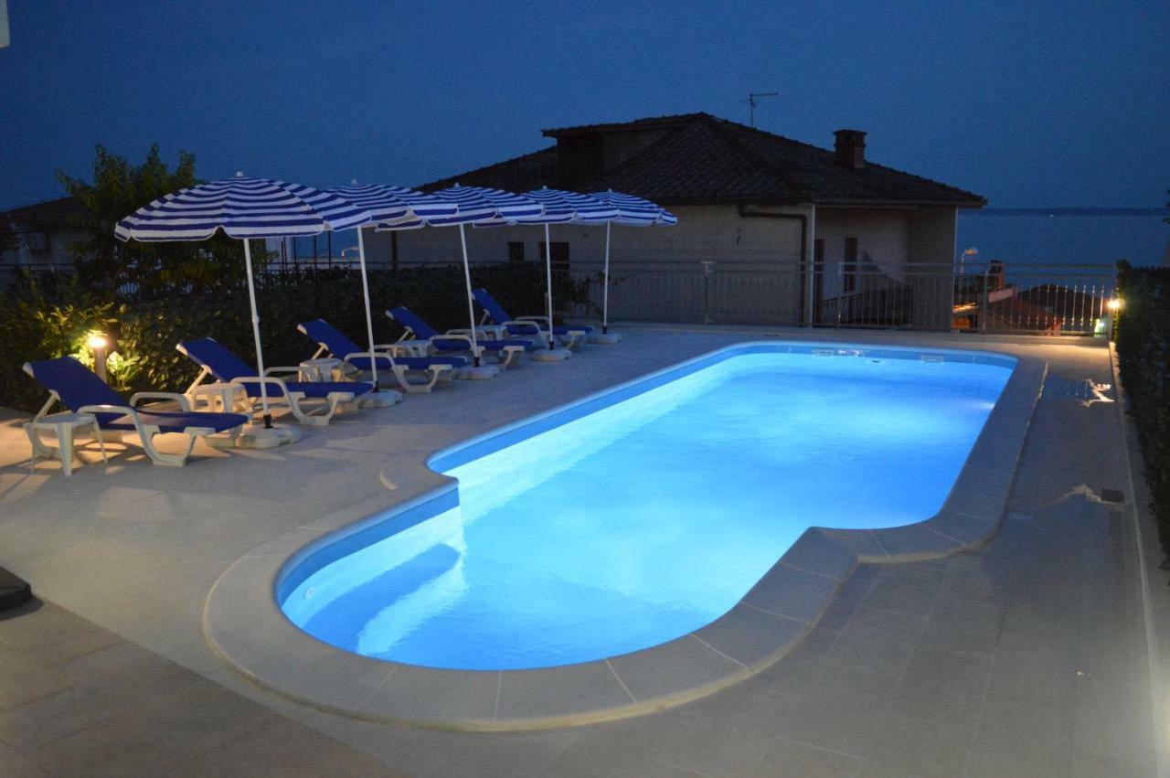 Apartments Vinka Podstrana Luaran gambar